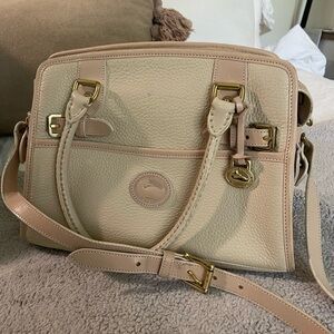 Vintage Dooney & Bourke purse